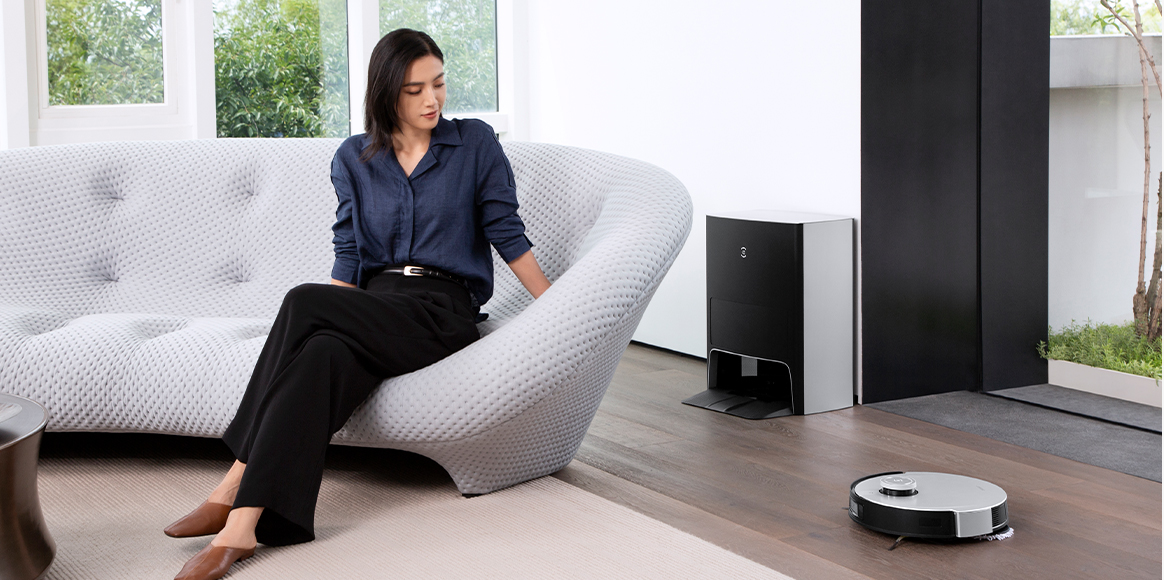 ECOVACS Floor Vacuum Robots Clean Hardwood, Tile, Laminate & More Effortlessly ECOVACS US