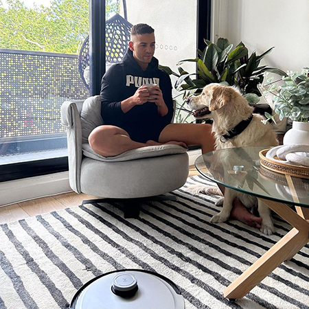 Pets with ECOVACS DEEBOT