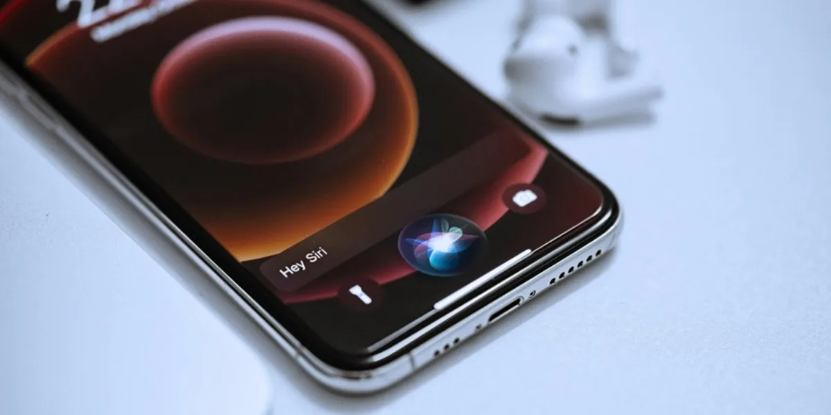 Est-ce que les aspirateurs robots fonctionnent avec Siri ?