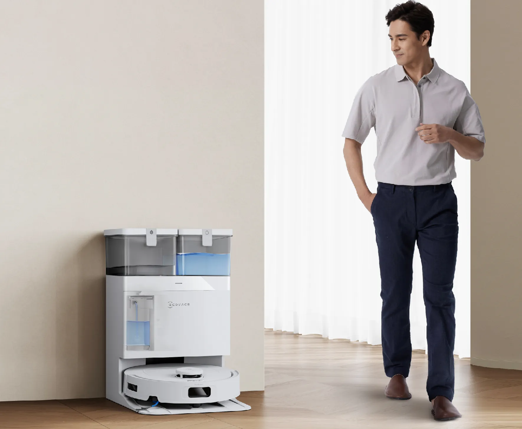 Avec la distribution automatique de solution de nettoyage