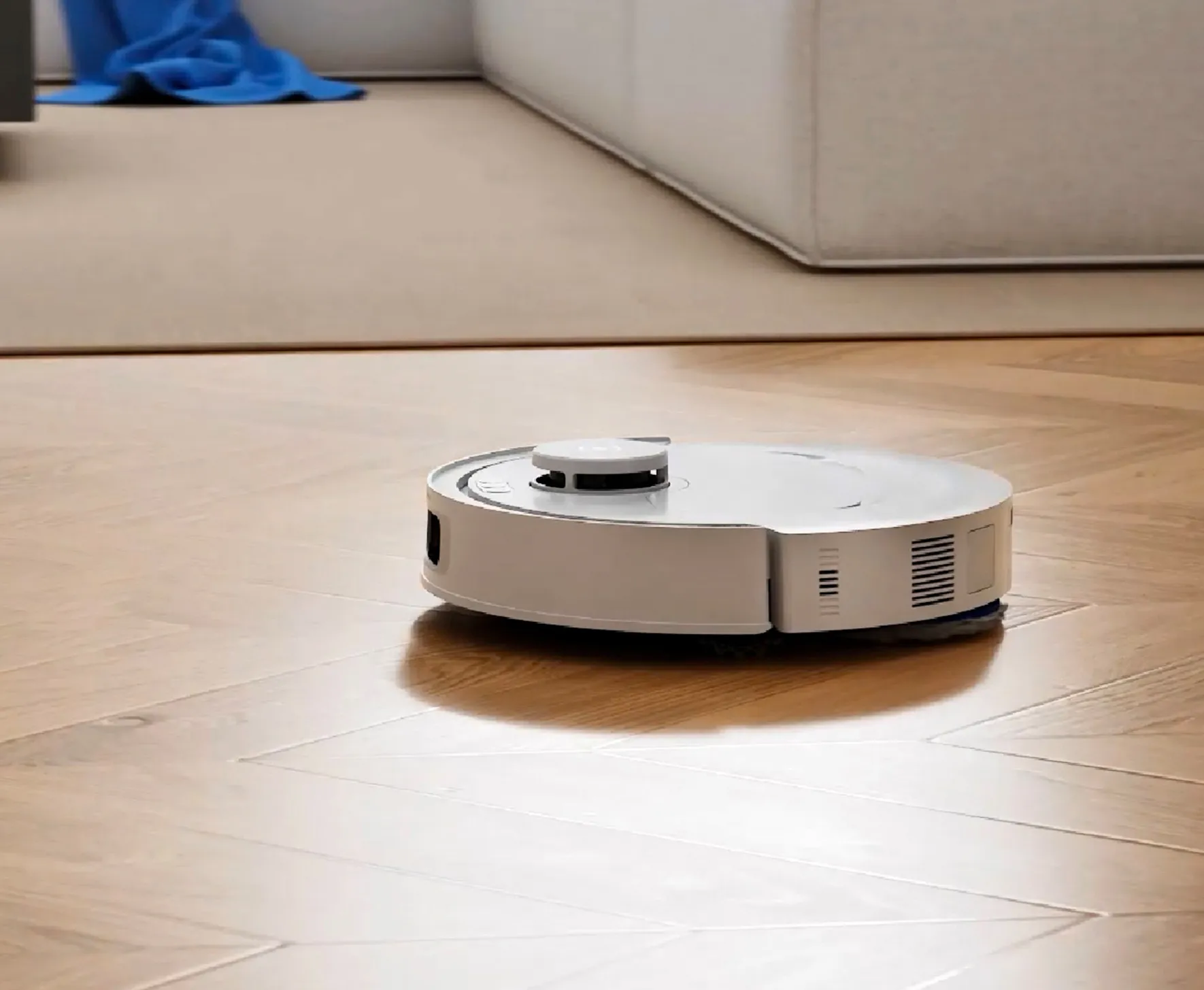 Le DEEBOT T30C permet aux utilisateurs de réagir rapidement aux tâches de nettoyage inattendues