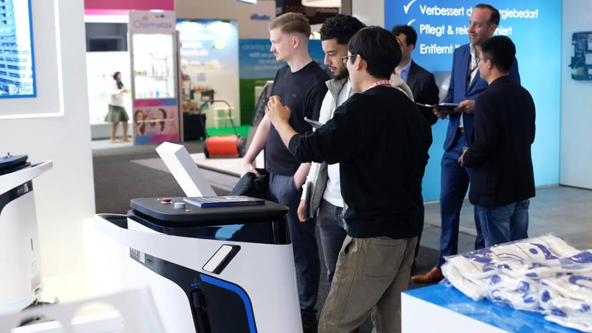 ecovacs robots de nettoyage commerciaux presentation