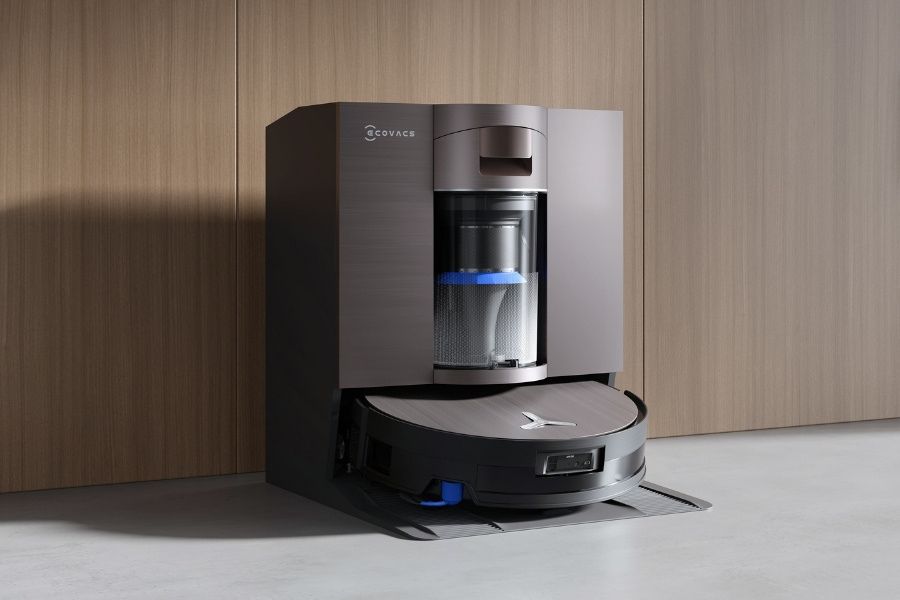 aspirateur robot deebot en charge sur la station