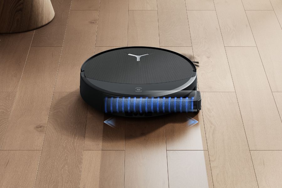 aspirateur robot deebot nettoyant avec une brosse rouleau