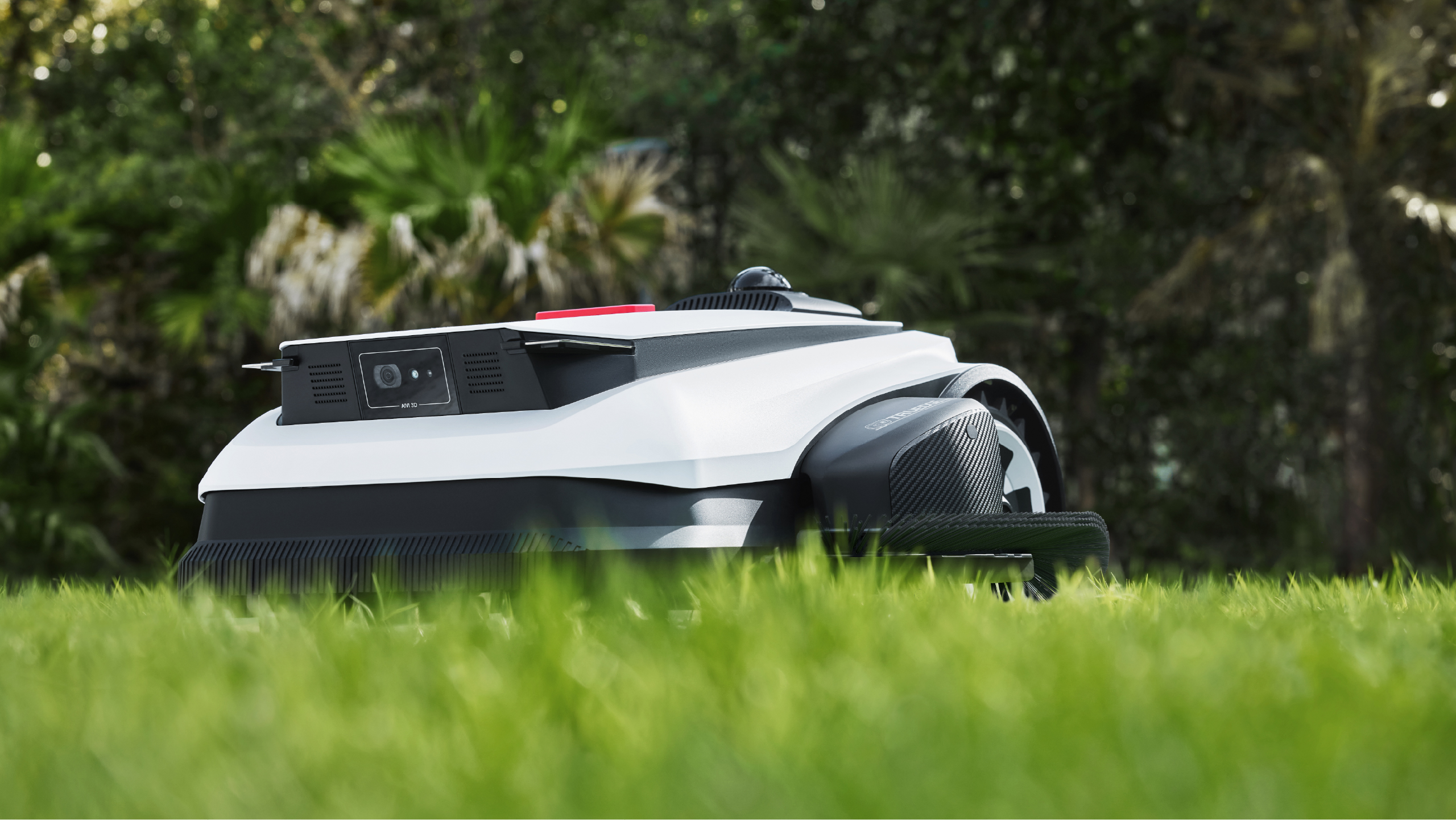 ECOVACS GOAT A2000 LiDAR PRO Robot Lawn Mower Package +