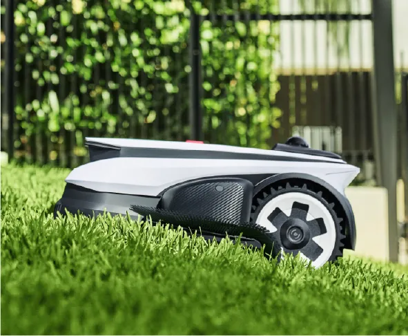 Excellent Slope Climbing and Barrier Crossing