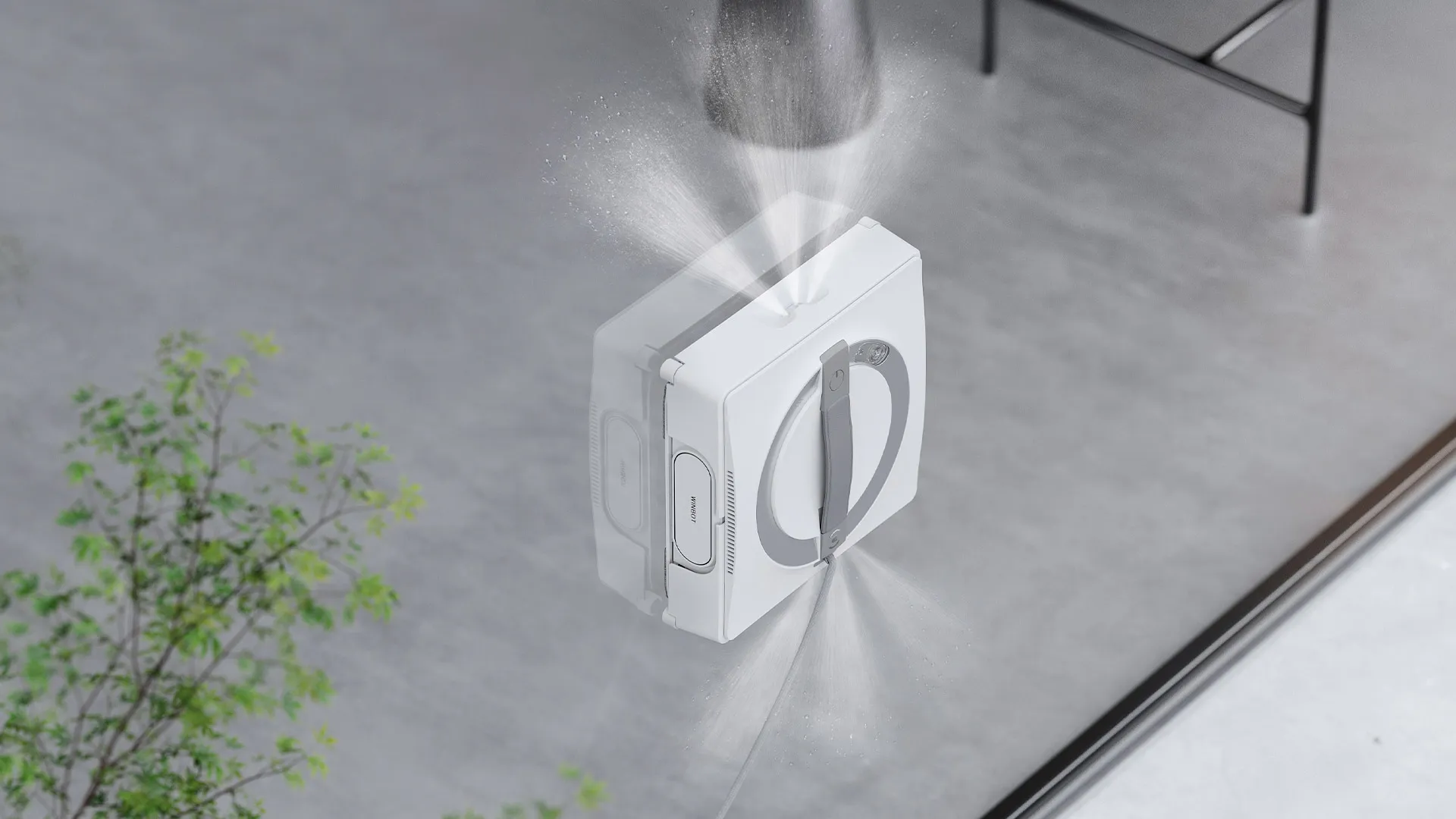 3方向ノズル噴水技術で掃除カバー率向上 3方向ノズル噴水技術で掃除カバー率向上