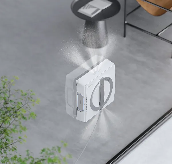 Оновлена технологія розпилення з трьома форсунками і вологим прибиранням для миття вікон