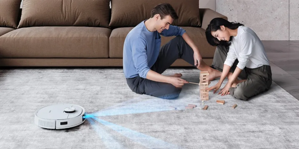 Vacuum Robot: The Best Housewarming Gift