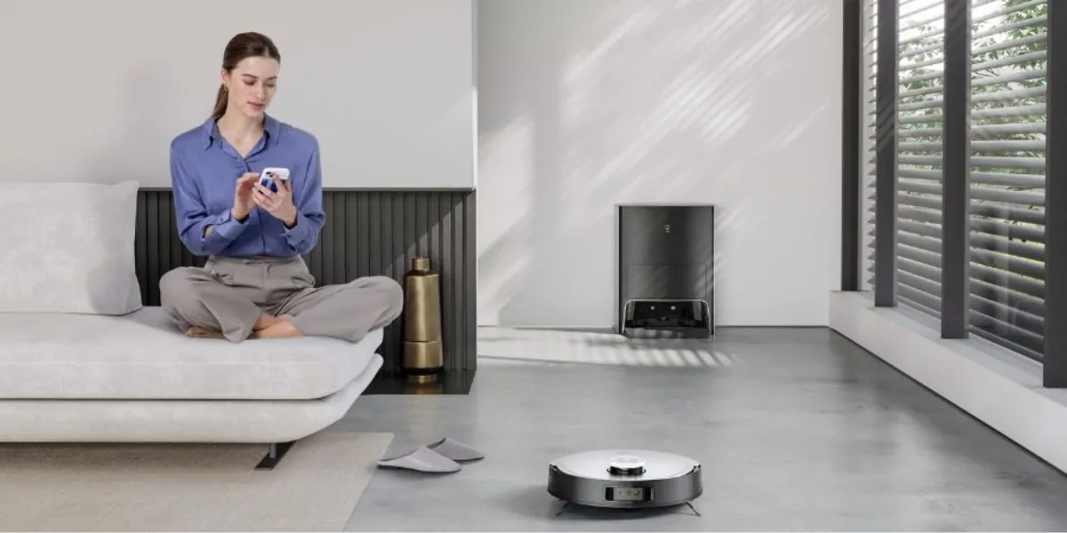 What Are The Advantages & Disadvantages of Robot Vacuums