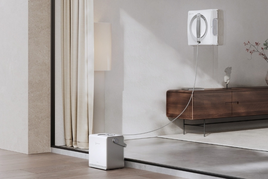 winbot robot window cleaner cleaning floor-to-ceiling window