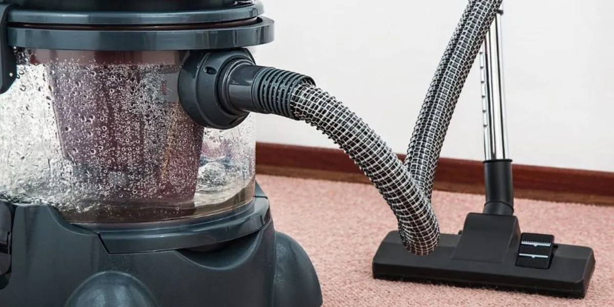 How To Dispose And Recycle Your Vacuum Cleaner?