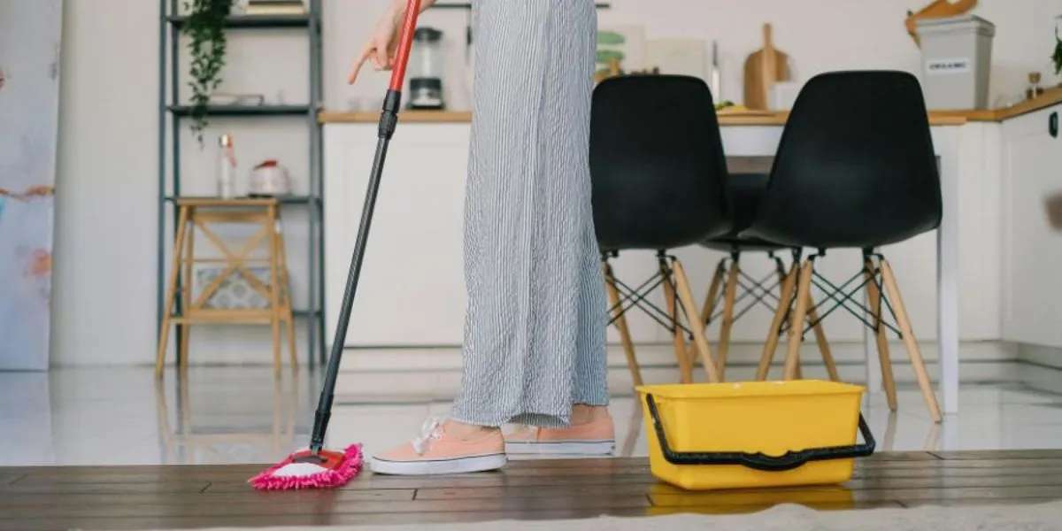 How to Mop Any Floor Type Correctly?