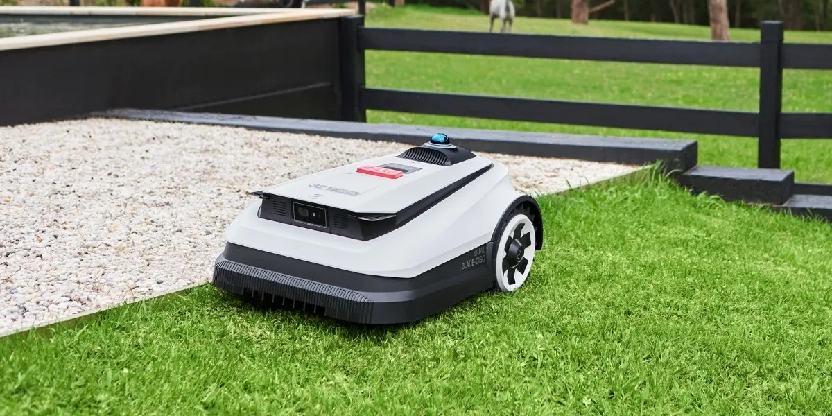 How to Mow a Lawn Step by Step for a Perfect Finish?