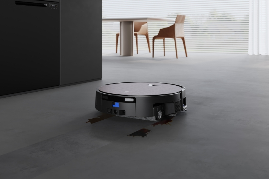 deebot nettoyant et retirant des taches sur un sol en terrazzo